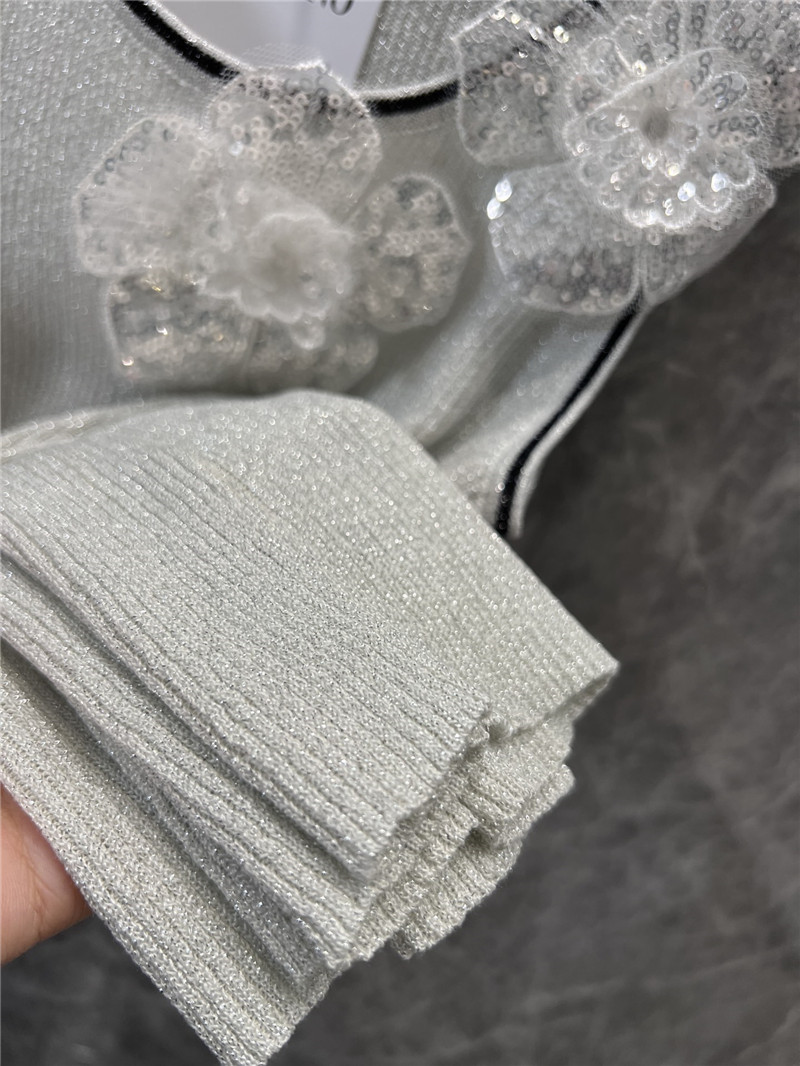 Va1e*ntin0 knitted sleeveless vest replica d&g clothing