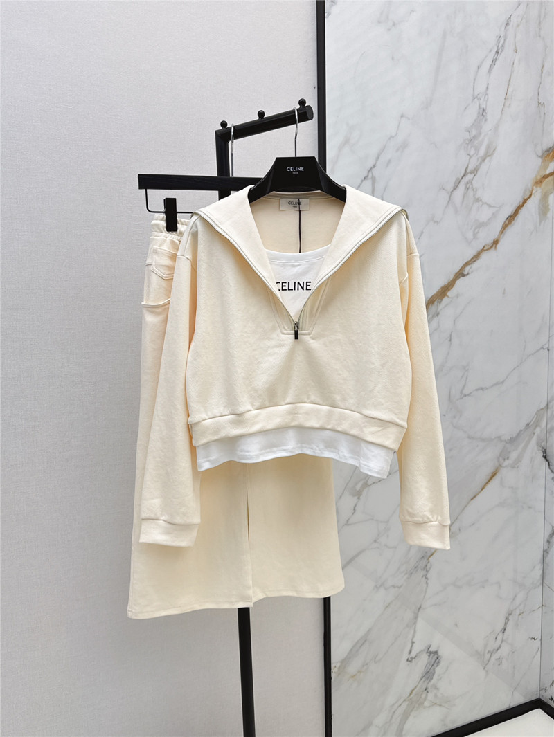 Ce1i*e exquisite leisure suit replica clothing sites