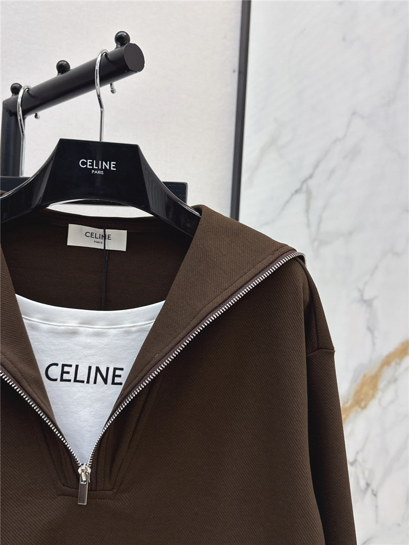 Ce1i*e exquisite leisure suit replica clothing sites