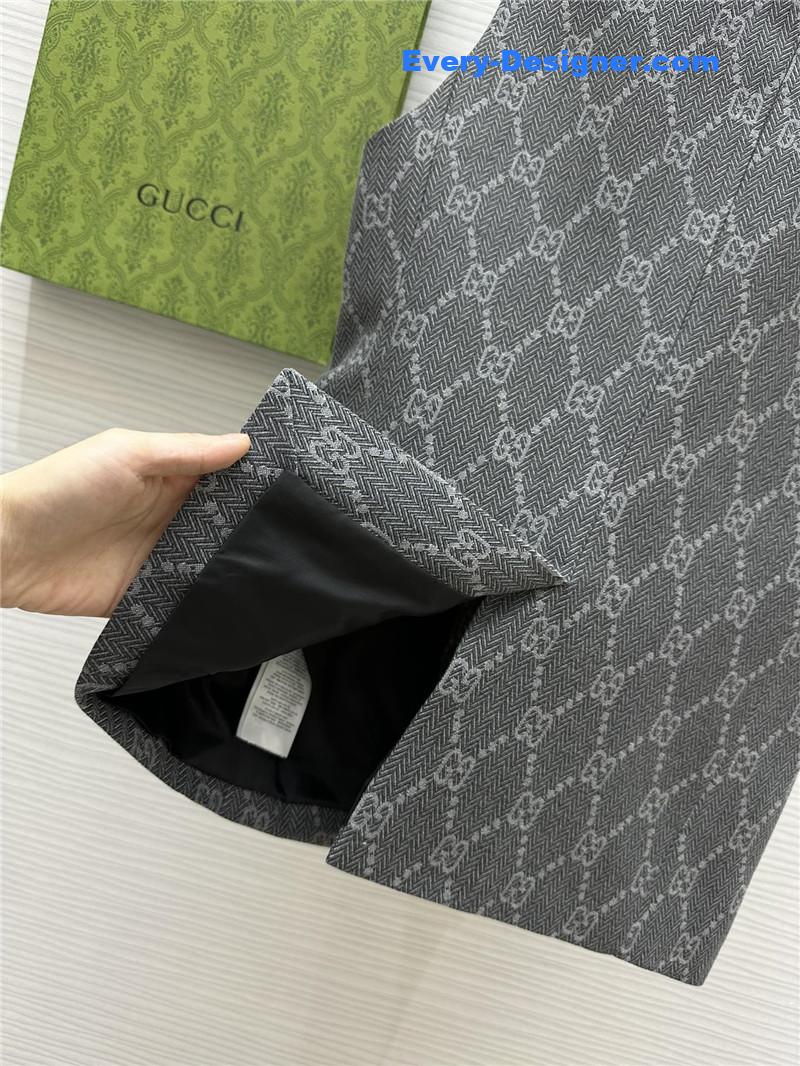 Gvc*1 mid length vest replica designer clothes