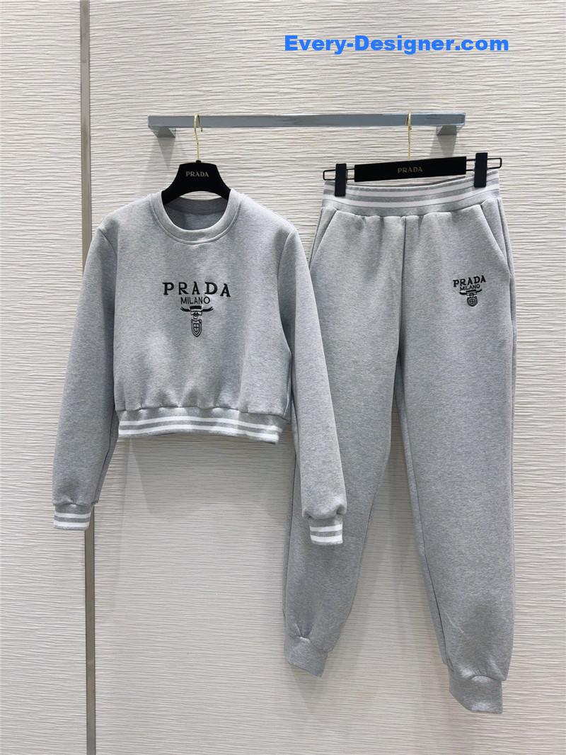 Pra*a crew neck sweatshirt suit replica d&g clothing