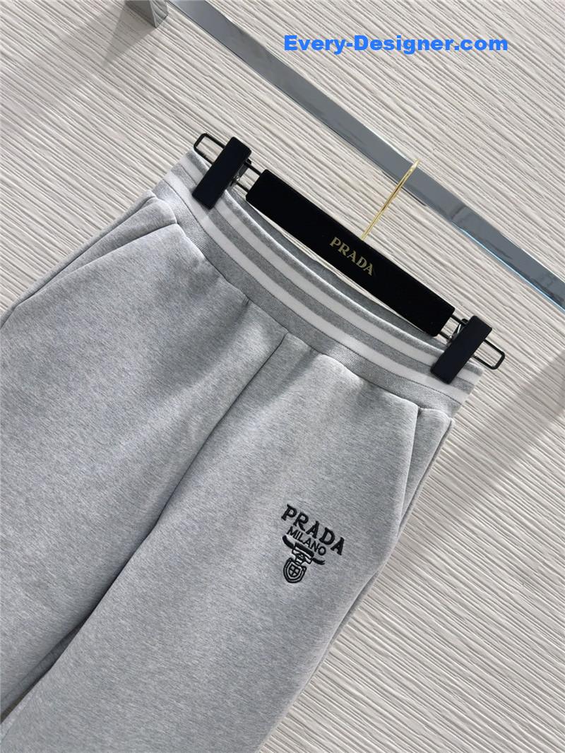 Pra*a crew neck sweatshirt suit replica d&g clothing