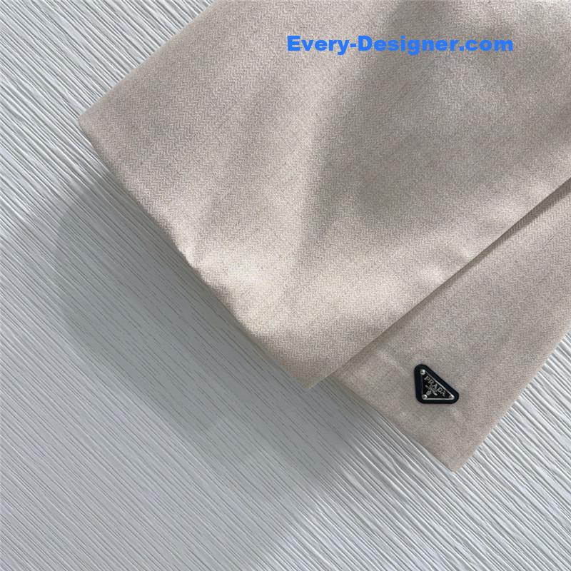 Pra*a classic logo suit replica clothing sites