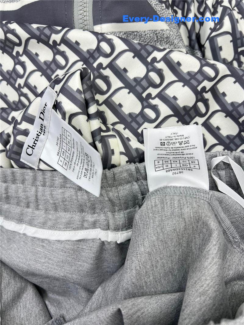 D10r hooded zipper jacket + wide-leg trousers set replica clothes