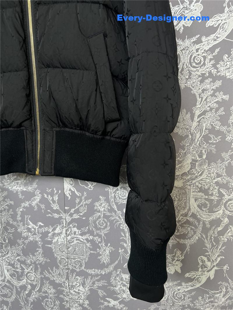 l0vis Vvtt0n lv logo obscure stand collar jacket replica clothes