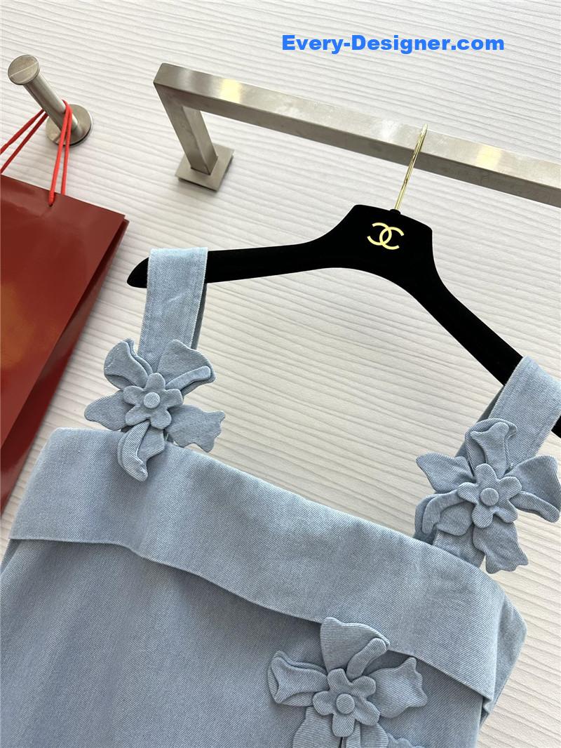 Va1e*ntin0 3d flower denim suspender skirt replica d&g clothing