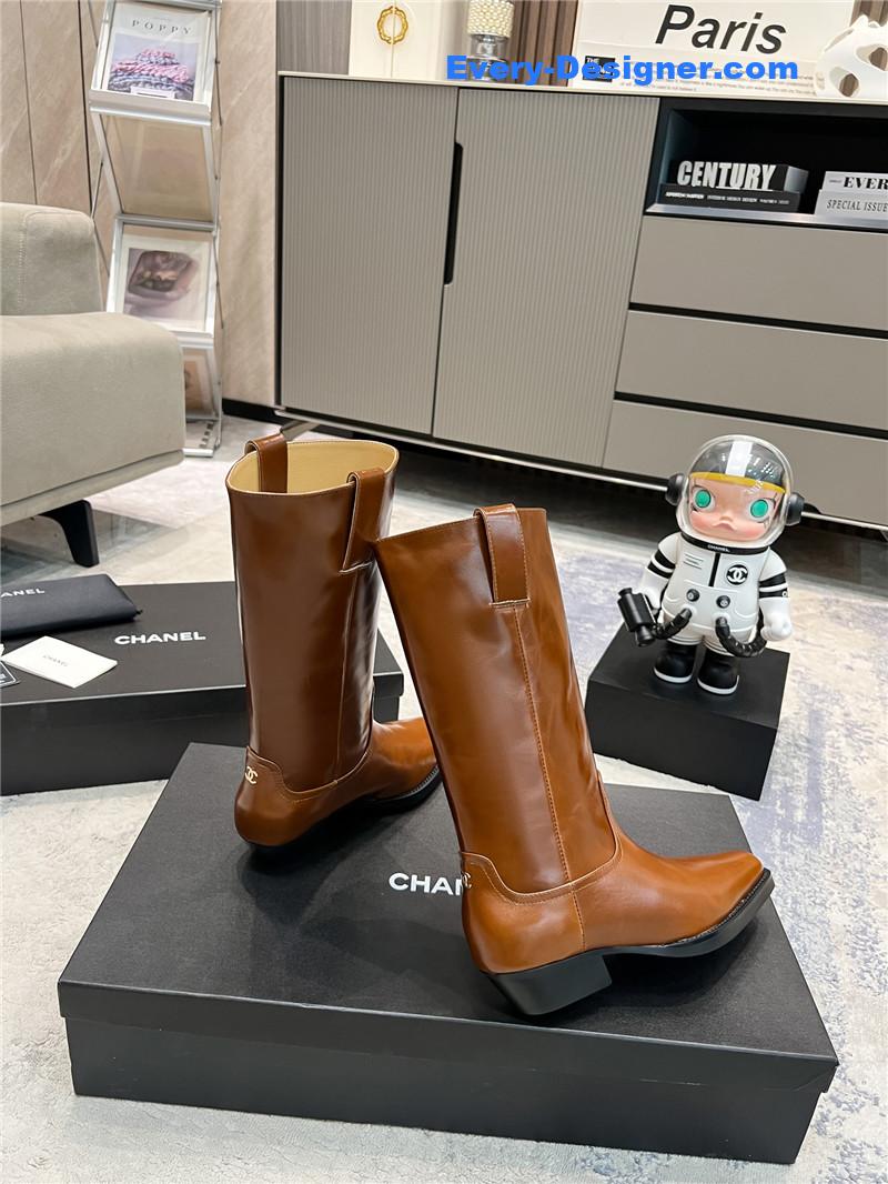 Ch**el brown calfskin pointed toe mid boots