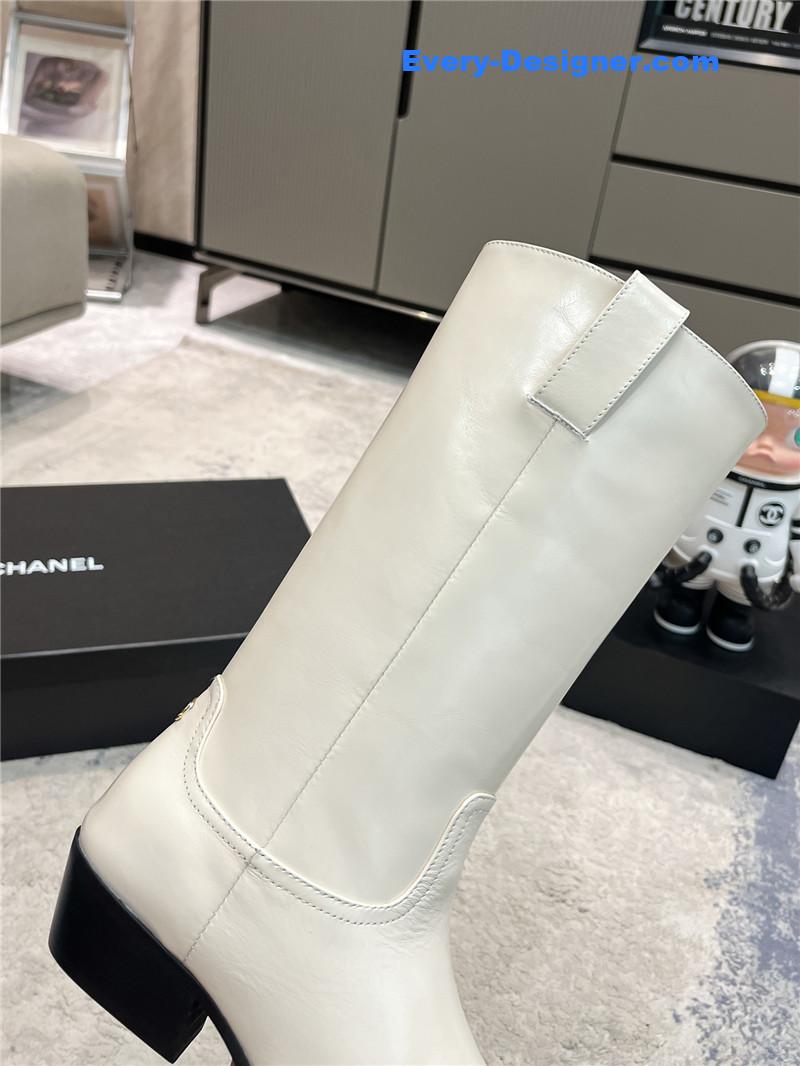 Ch**el white calfskin pointed toe mid boots