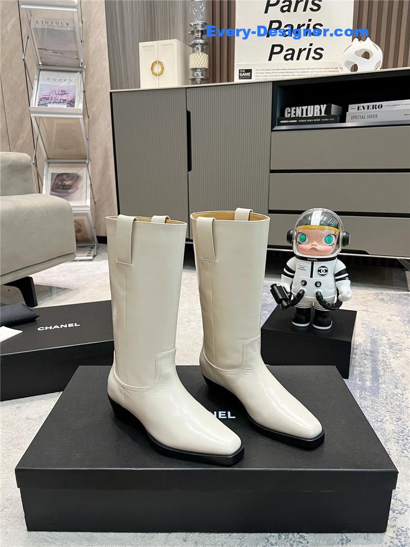 Ch**el white calfskin pointed toe mid boots