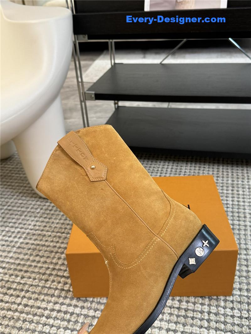 l0vis Vvtt0n lv suede rider boot in brown