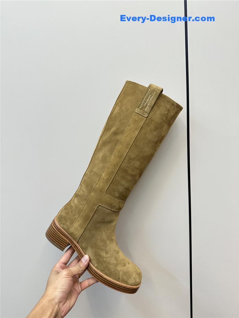 H**me5 horse boot in suede