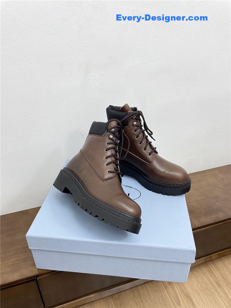 Pra*a leather work boots for women