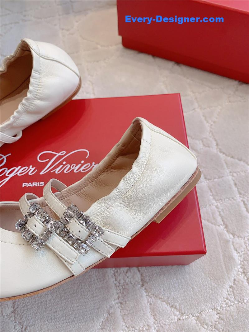 Roger Vivier Mary Janes in Off-White Nappa Leather