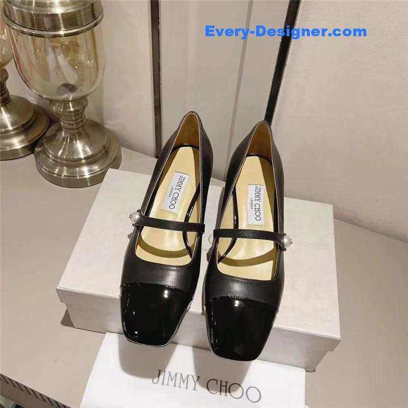 J1m*y Ch00 elisa 45 black nappa patent pumps