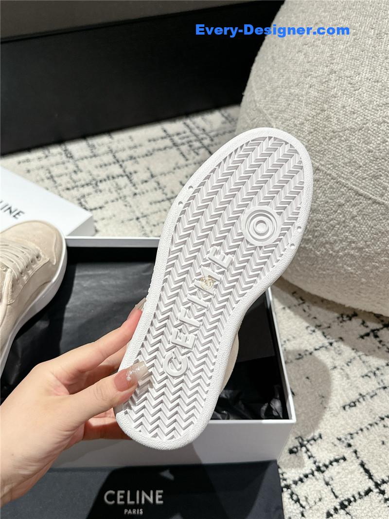 Ce1i*e beige suede huntington low lace-up sneakers