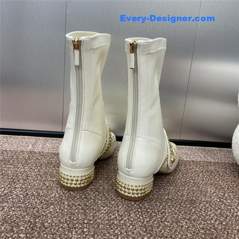 D10r women’s belle-d heeled ankle boot