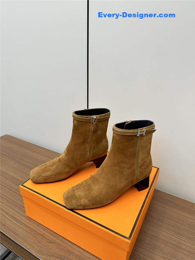 H**me5 imperial 50 brown suede ankle boot