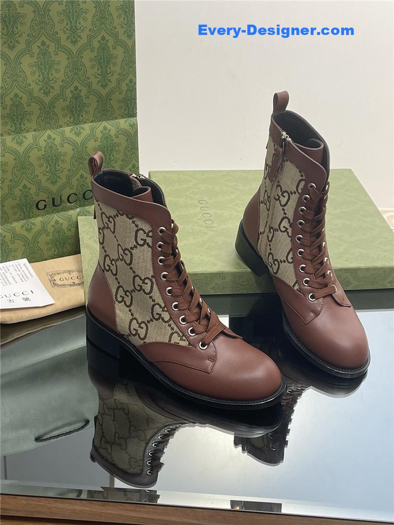 Gvc*1 maxi gg lace-up boots in brown