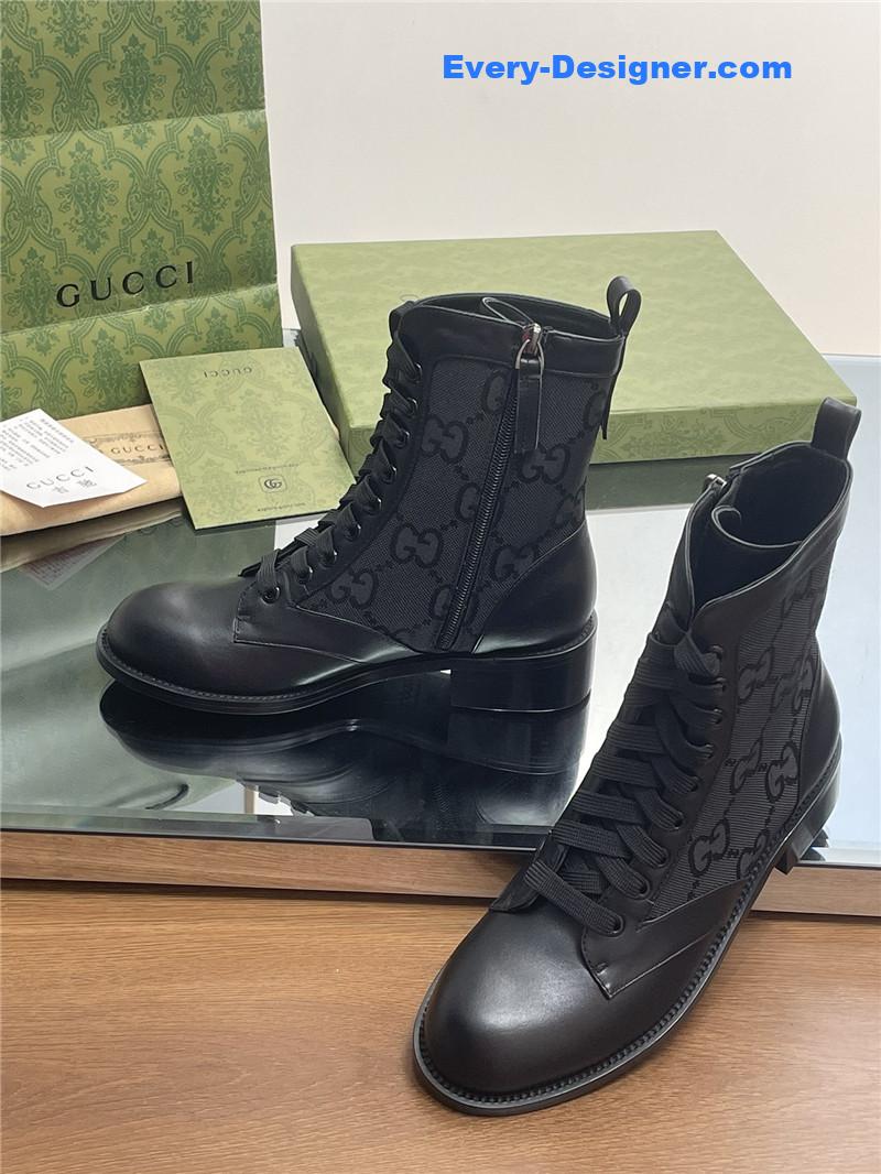 Gvc*1 maxi gg lace-up boots in black