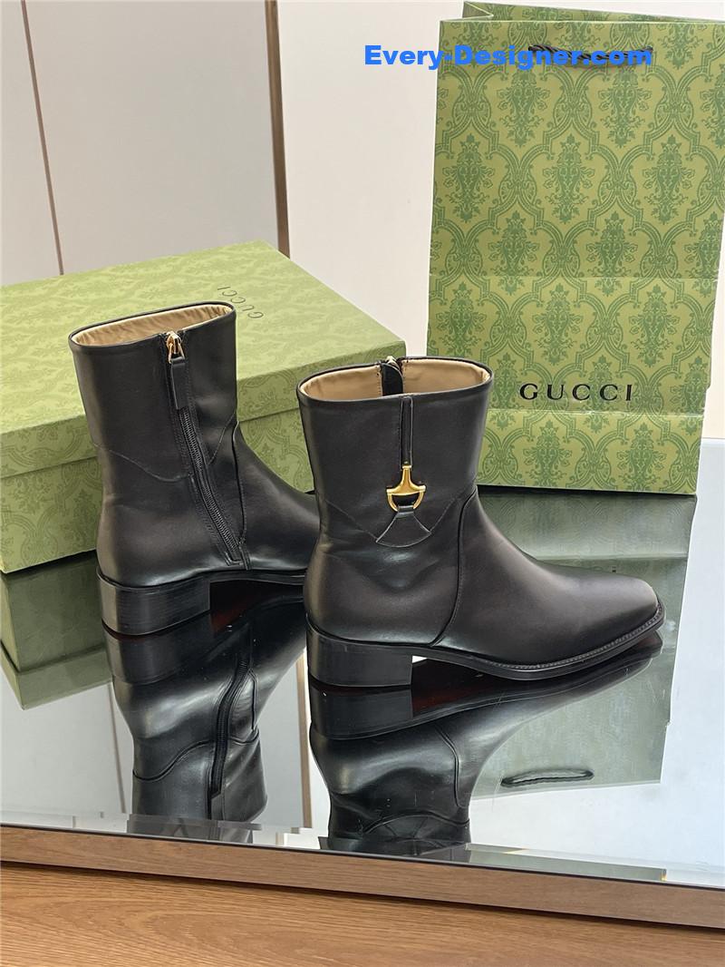 Gvc*1 horsebit-detail 45mm leather ankle boot in black