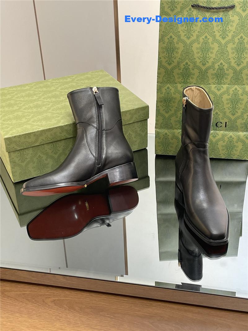 Gvc*1 horsebit-detail 45mm leather ankle boot in black