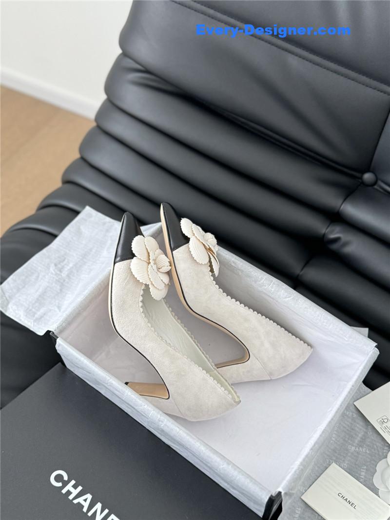 Ch**el camellia heel pumps in white suede leather