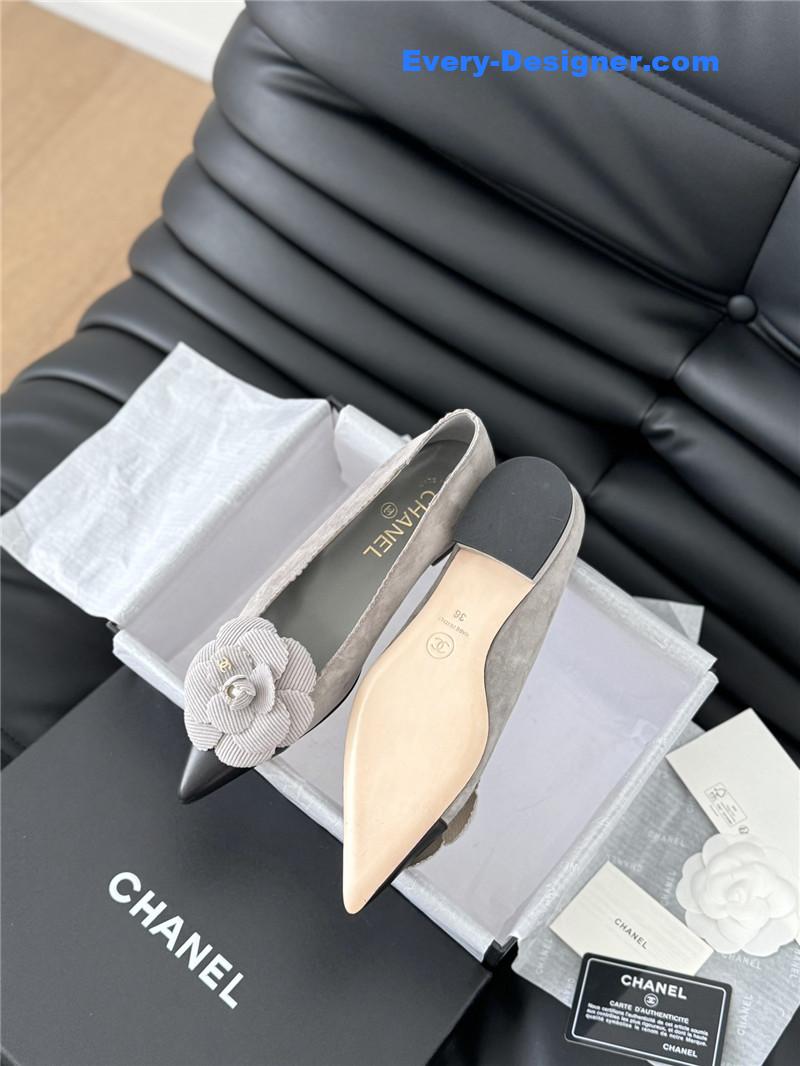 Ch**el camellia grey suede flat pumps