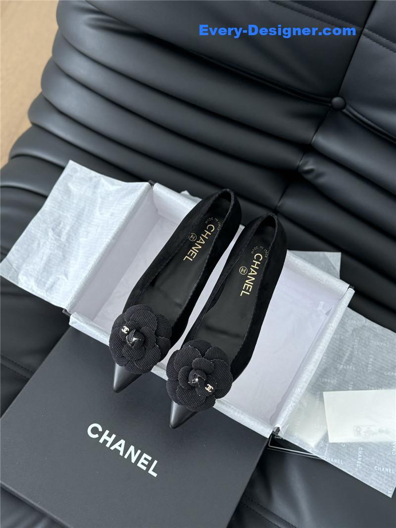 Ch**el camellia black suede flat pumps