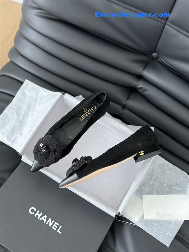 Ch**el camellia black suede flat pumps