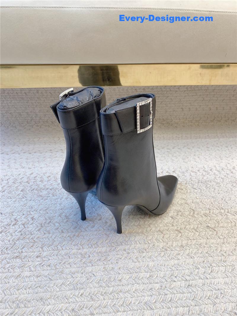 Sa1nt Lau*nt black belt detailed leather boot