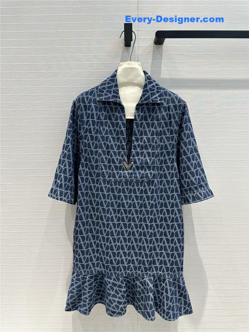 Va1e*ntin0 seven -point sleeve dress replica d & g clothing