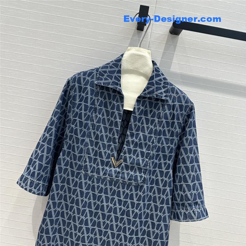 Va1e*ntin0 seven -point sleeve dress replica d & g clothing