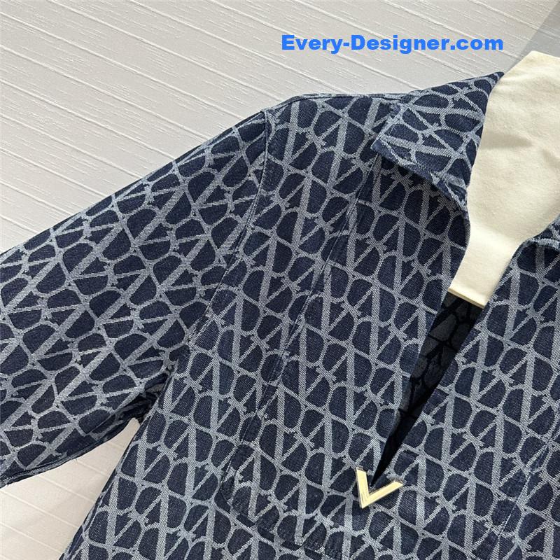 Va1e*ntin0 seven -point sleeve dress replica d & g clothing