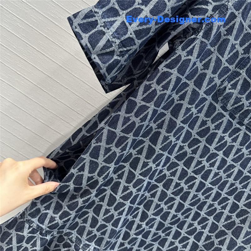 Va1e*ntin0 seven -point sleeve dress replica d & g clothing