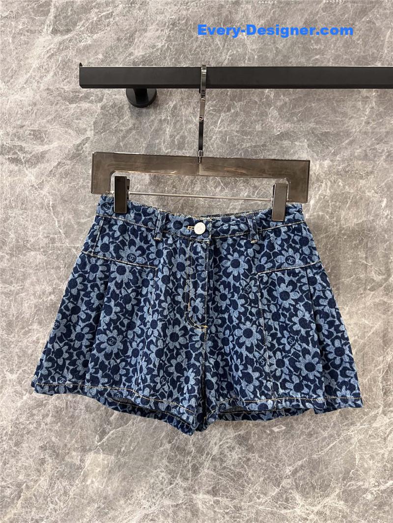 Ch**el floral logo print denim a-line shorts replicas clothes