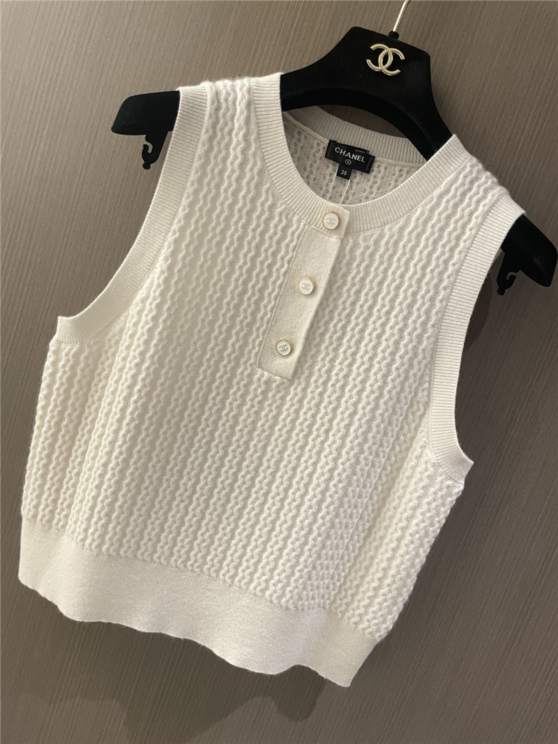 Ch**el cashmere button vest replica d&g clothing