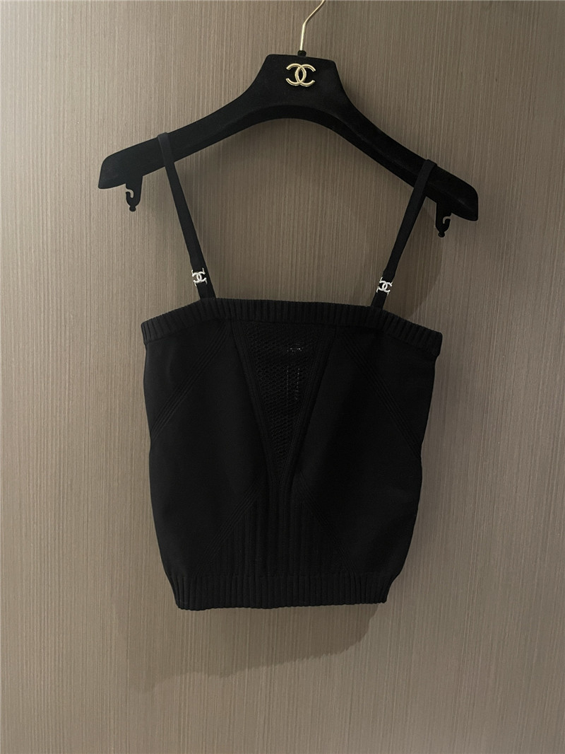 Ch**el hollow pearl logo sling replica clothing sites