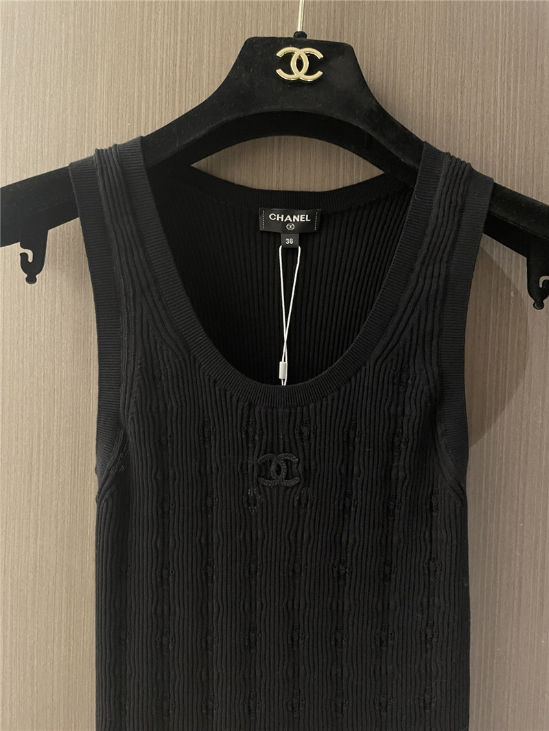 Ch**el logo vestcheap replica designer clothes