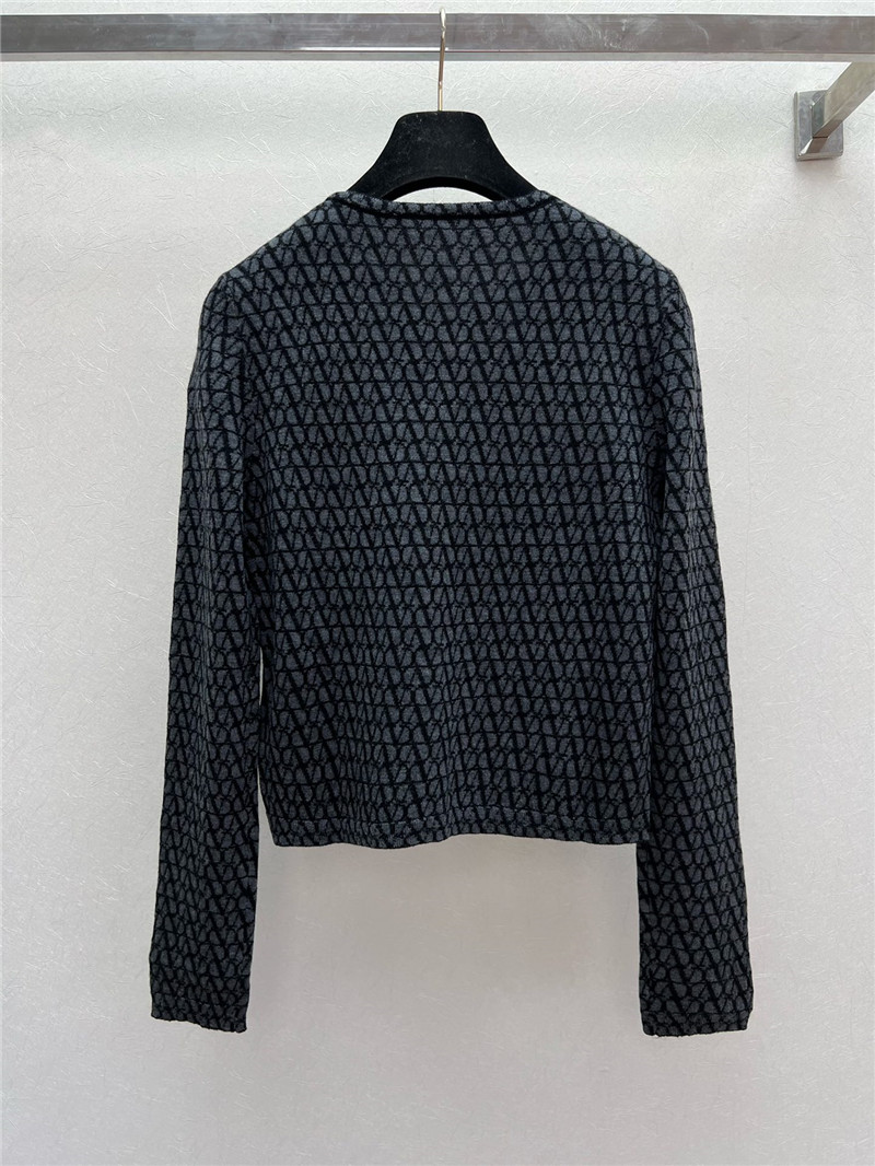 Va1e*ntin0 new cardigan replica clothing sites