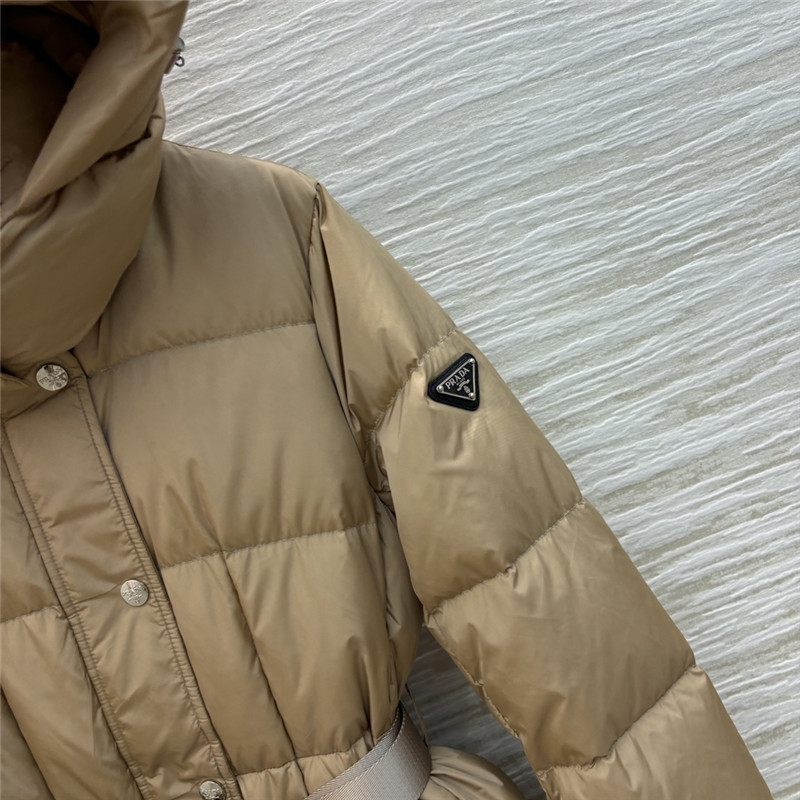 Pra*a hooded down jacket replica d&g clothing