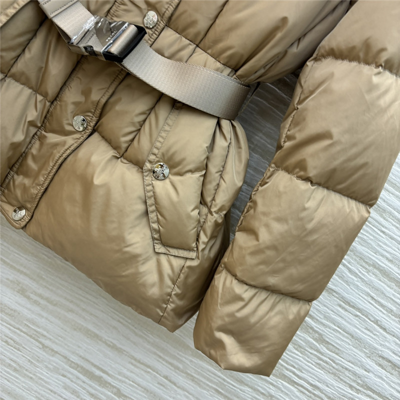 Pra*a hooded down jacket replica d&g clothing