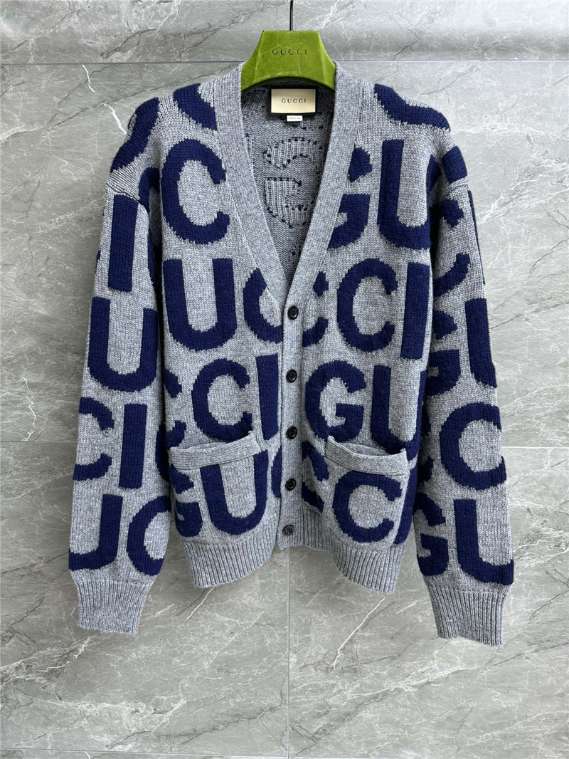 Gvc*1 logo-intarsia wool cardigan grey/blue