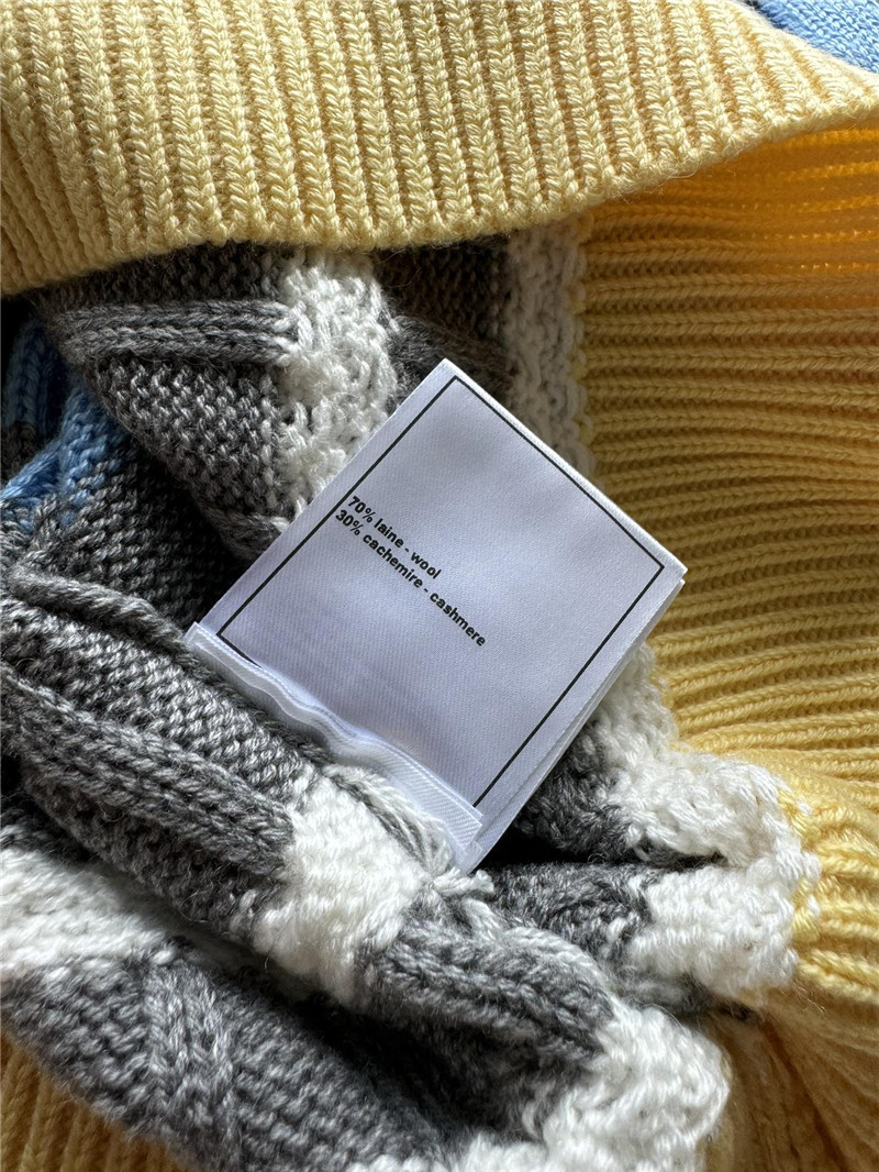 Ch**el multicolor striped cable-knit t-shirt grey