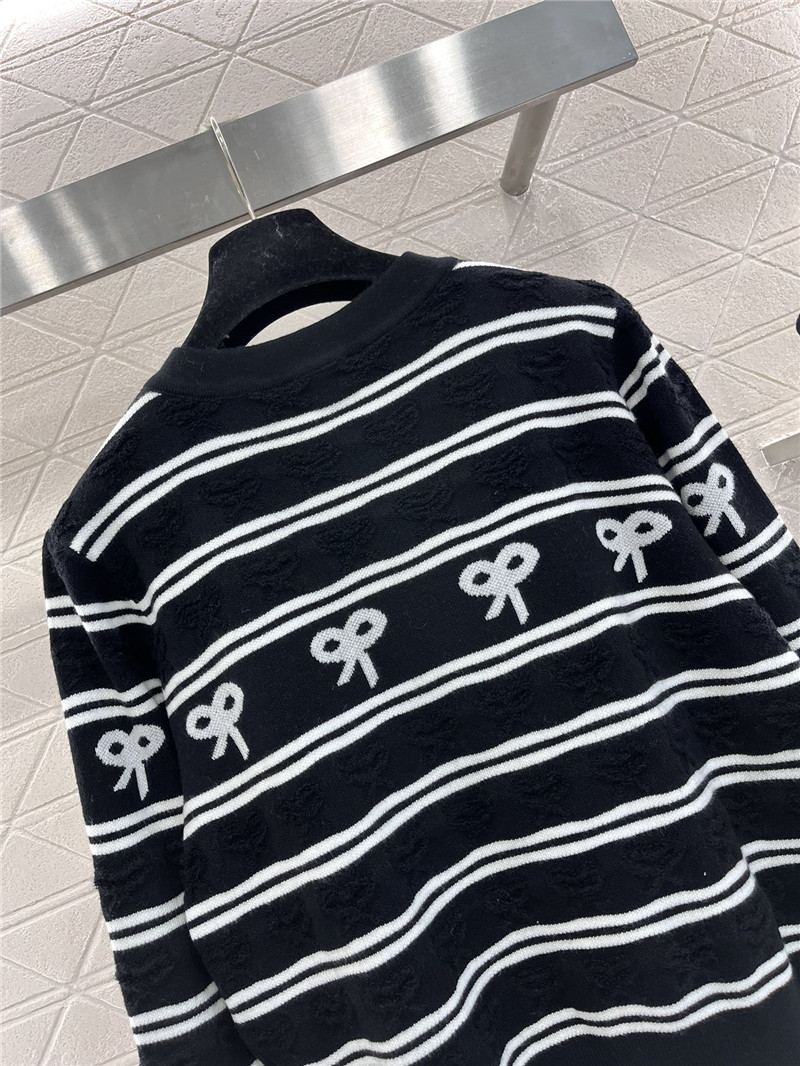 Ch**el bow intarsia striped cardigan black/white