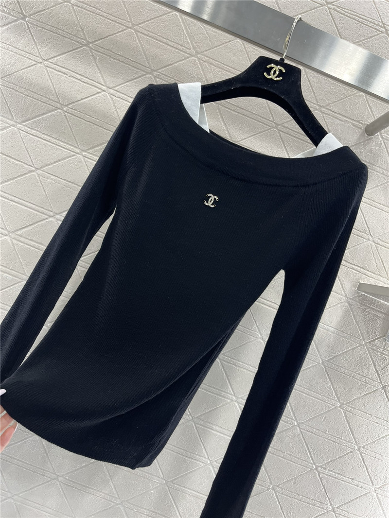 Ch**el contrast off-shoulder knit sweater navy