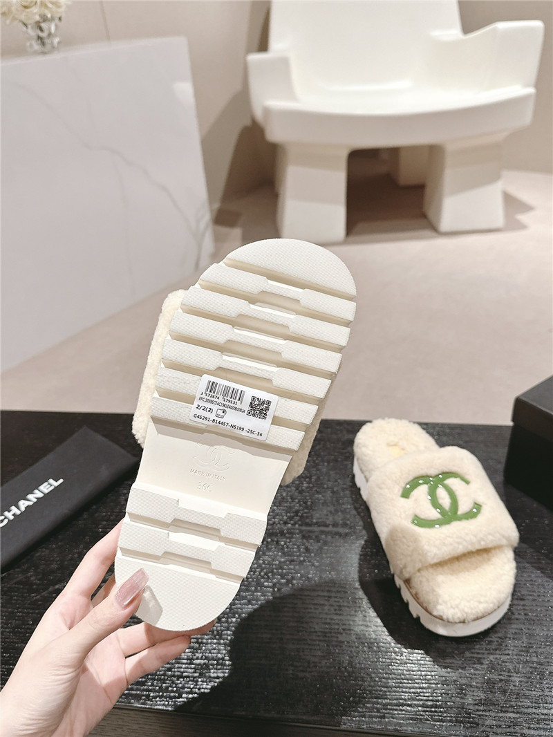 Ch**el natural wool home slide slippers