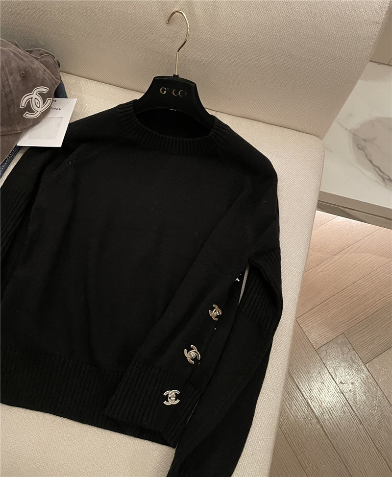 Ch**el buttons trim rib-knit sweater black