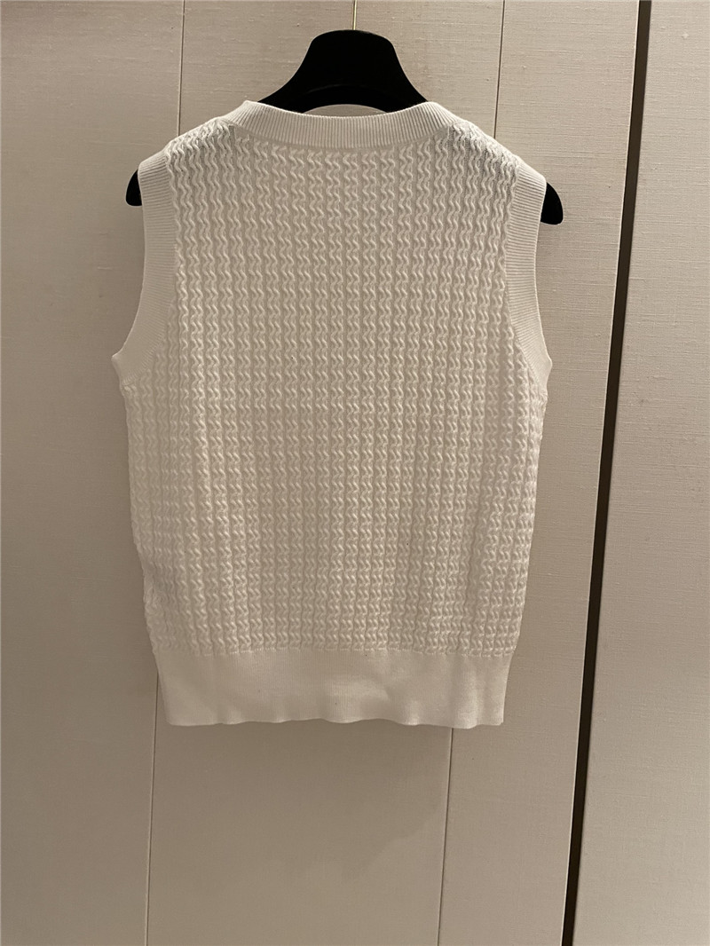 Ch**el buttons texture knitted vest white