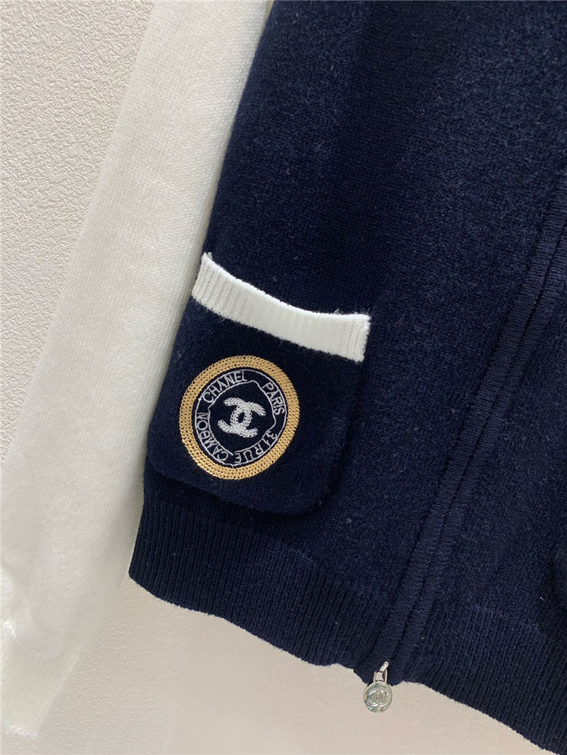 Ch**el raglan sleeves zipper knit hoodie white/black