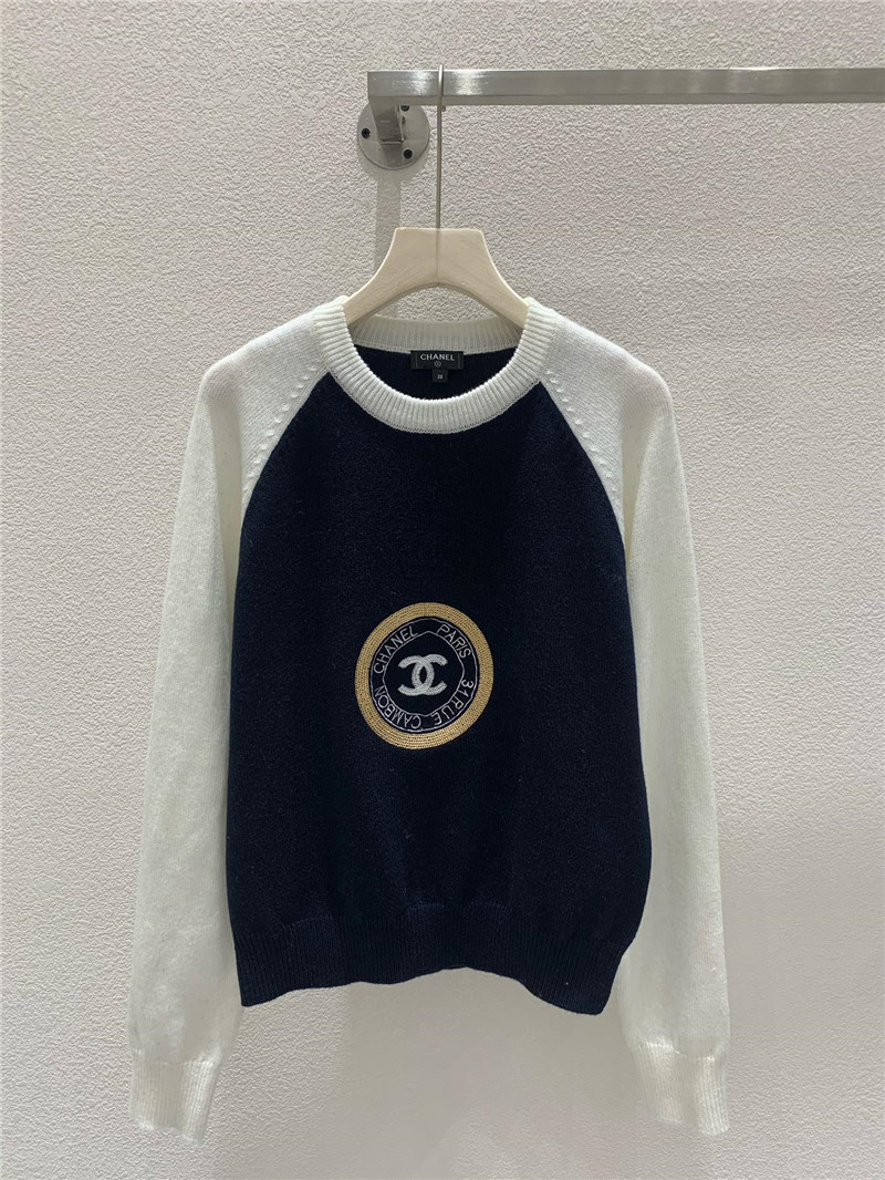 Ch**el embroidery raglan sleeves knitwear white/black